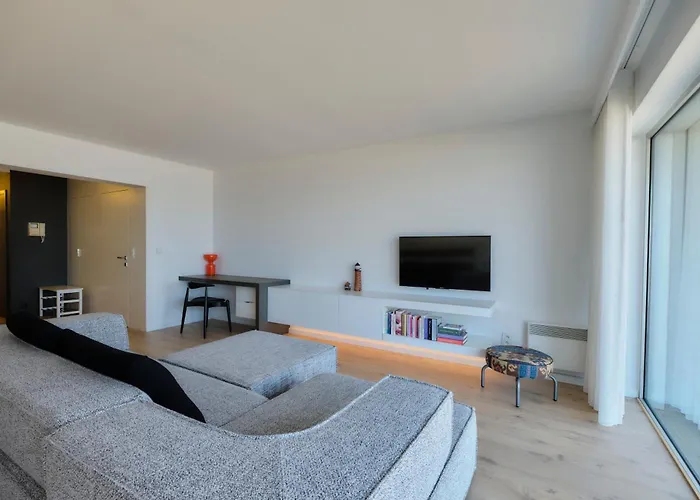 Lecomte - The Shoreline Breeze 117 Ostend